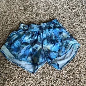 Lululemon hotty hot shorts.